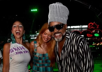 Marina Ruy Barbosa e Marina Sena brilham na Sapucaí ao lado de Jasmin Hekmat, fundadora da Cult Gaia