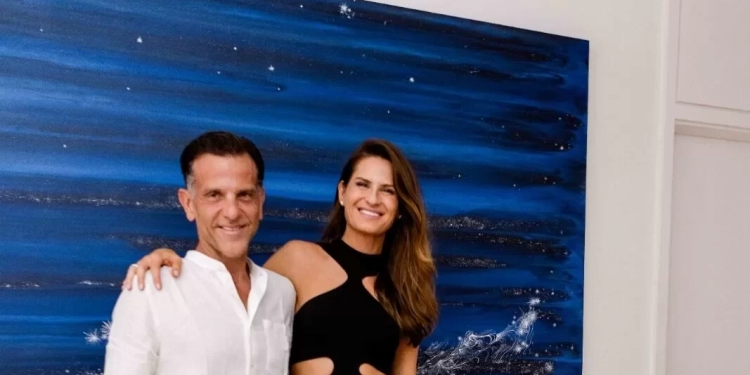 Cult Gaia brinda sua chegada ao Brasil com sunset exclusivo na casa de Alexandre Birman