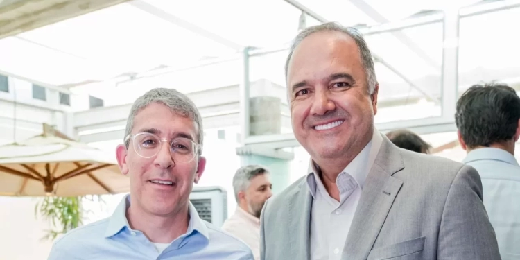 Artefacto celebra 50 anos e escolhe Ilha Pura para estreia residencial no Rio