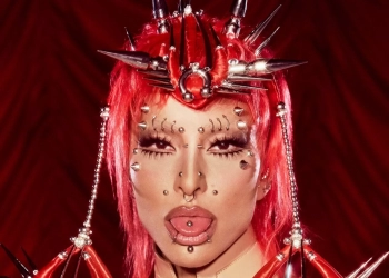 Sabrina Sato aposta em look mais ousado da temporada e rouba a cena no Carnaval