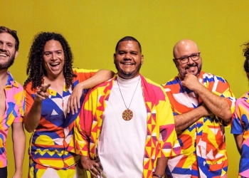 Bloco Faz Amor Urgente anima Brasília no pré-carnaval de 2026