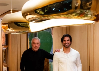 Sig Bergamin e Murilo Lomas recebem Trabuco e Lucília Diniz em jantar exclusivo