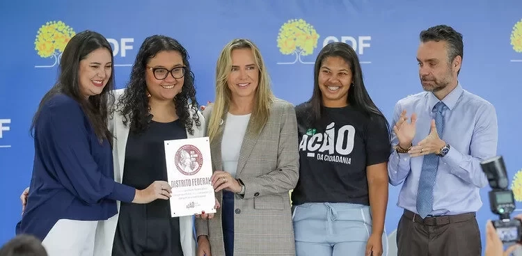 Distrito Federal recebe Selo Betinho e reforça avanço no combate à fome