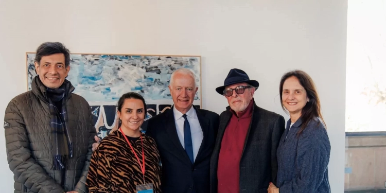 Exposição em Paris projeta Brasília como referência global de arquitetura e urbanismo