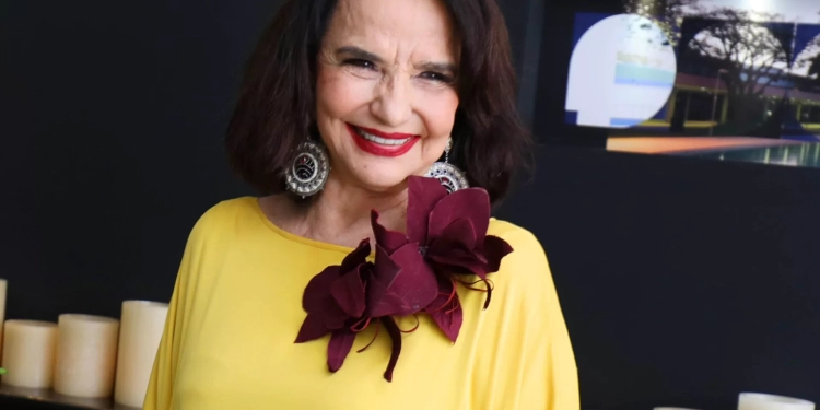 Ela ostenta o título de locomotiva de Brasília: a goiana Moema Leão celebrará 80 anos!