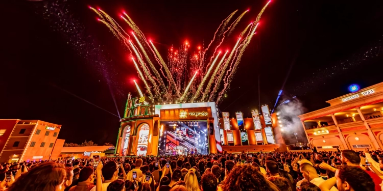 Na Praia Festival celebra o Brasil em edição especial e antecipa início em clima de Copa do Mundo