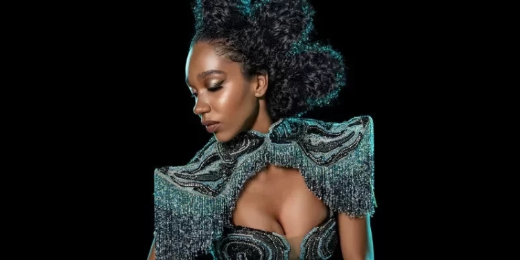 Carnaval ganha status de alta costura em exposição inédita no Rio Fashion Week