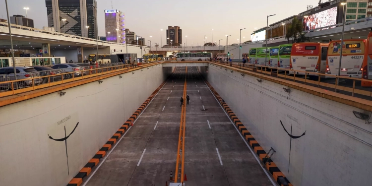 Departamento de Estradas de Rodagem do Distrito Federal (DER-DF) fecha Buraco do Tatu das 22h às 3h30 de 27 a 30 de abril para manutenção