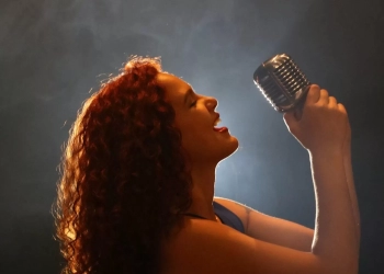 Bossa Casapark aposta em música ao vivo e atmosfera intimista para embalar abril em Brasília