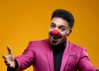 Tirullipa agita Brasília com show no Real Circo em homenagem ao aniversário da capital