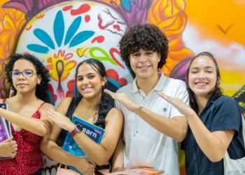 Programa de intercâmbio estudantil promove etapa decisiva de avaliação em idiomas