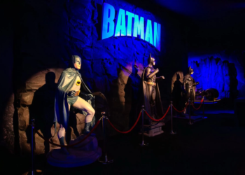 Casa Warner transforma Brasília em ponto de encontro da cultura pop com entrada gratuita para fãs caracterizados