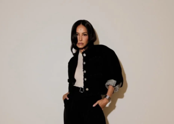 Sabrina Sato aposta em look Chanel de Matthieu Blazy durante jantar em São Paulo