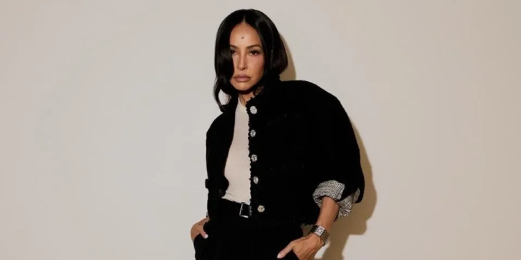 Sabrina Sato aposta em look Chanel de Matthieu Blazy durante jantar em São Paulo