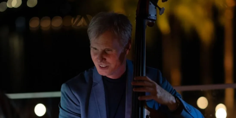 Almeria Jazz homenageia John Coltrane em noite sofisticada à beira do Lago Paranoá