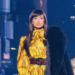 Gucci transforma a Times Square em passarela para apresentar cruise 2027 de Demna