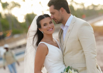 Dez anos depois: Elieser Ambrósio renova votos com Kamilla Salgado usando alfaiataria Maxime Noivos e Black Tie em Punta Cana