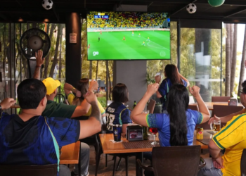 Clima de Copa toma conta do Pontão Lago Sul com transmissão dos jogos, ativações e promoções especiais