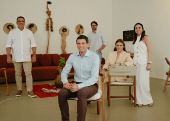 LIDER apresenta coleção “(pausa)” em encontro exclusivo na Galeria Karla Osorio