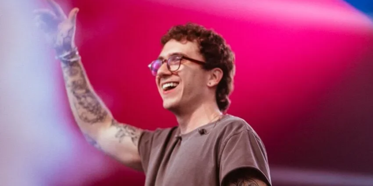 Na Praia Festival celebra a diversidade da música brasileira com Zé Vaqueiro, Henry Freitas e atrações à beira do lago