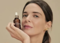 Botik inaugura no Brasil a categoria de skincare “antiderretimento” com protocolo para firmeza da pele