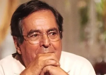 Morre Benedito Ruy Barbosa, mestre da teledramaturgia brasileira, aos 95 anos.