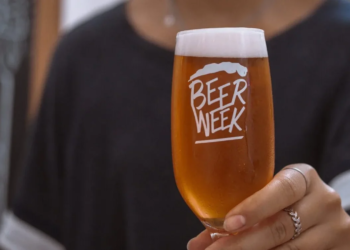 Beer Week completa 10 anos com cervejas artesanais, gastronomia e música ao vivo no Terraço Shopping