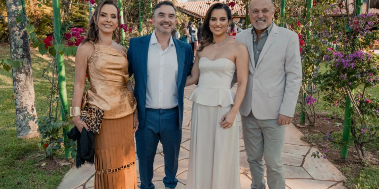Bodas de Prata: Juliana Zuba e Rodrigo Siqueira de Abreu e Lima celebram 25 anos de casamento