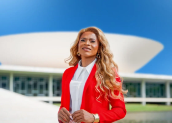Ruth Venceremos é oficializada candidata a deputada federal pelo PT no Distrito Federal