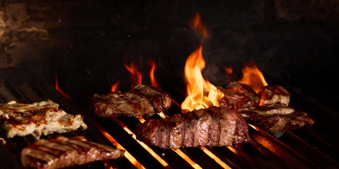 Ricco Burger amplia o almoço no Noroeste com cortes na parrilla