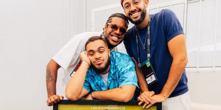 Gilsons celebram 1,5 bilhão de streams com homenagem especial no Rock in Rio