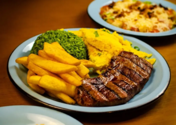 Mané Mercado Águas Claras aposta em menu completo para o almoço durante a semana