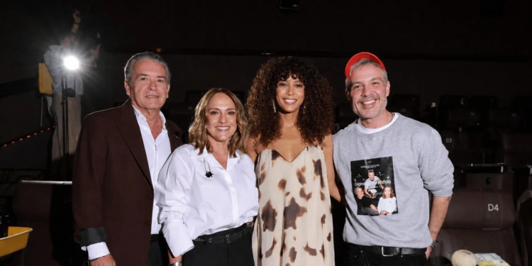 ÁGUA DE COCO celebra 40 anos com première de documentário sobre a moda praia brasileira