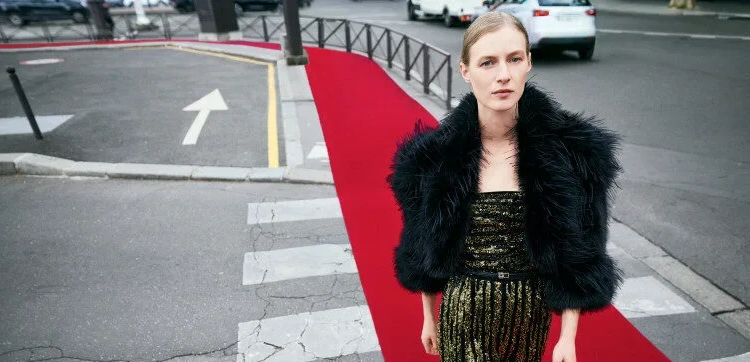 H&M anuncia collab com Elie Saab e leva o glamour da alta-costura para uma coleção especial