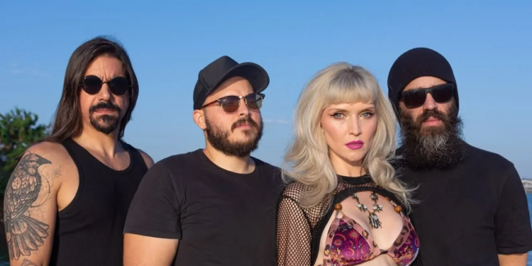 Halloween ganha rock e concurso de fantasias na Noite dos Disfarces, em Brasília