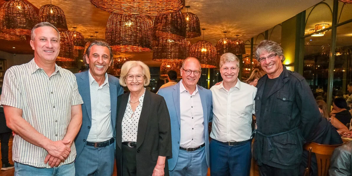 Di Paolo inaugura em Brasília com jantar para 400 convidados às margens do Lago Paranoá