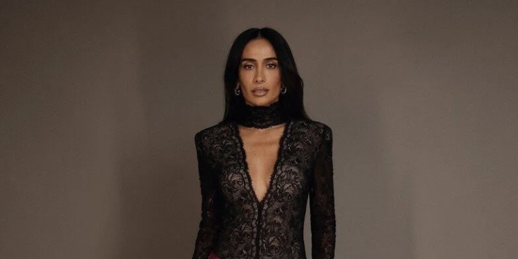 Silvia Braz celebra sua estreia no BoF 500 durante gala da moda em Paris